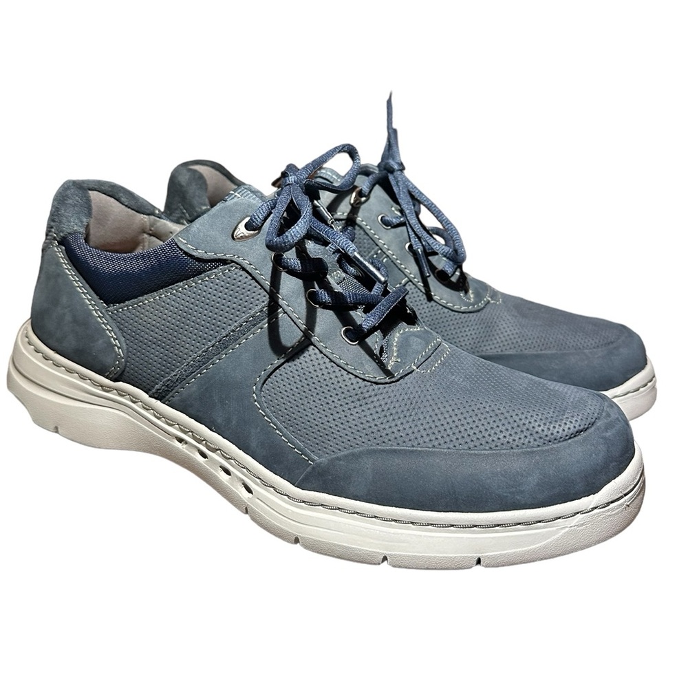 Clarks Men’s Shoes size 10. Comfort Collection Shoes